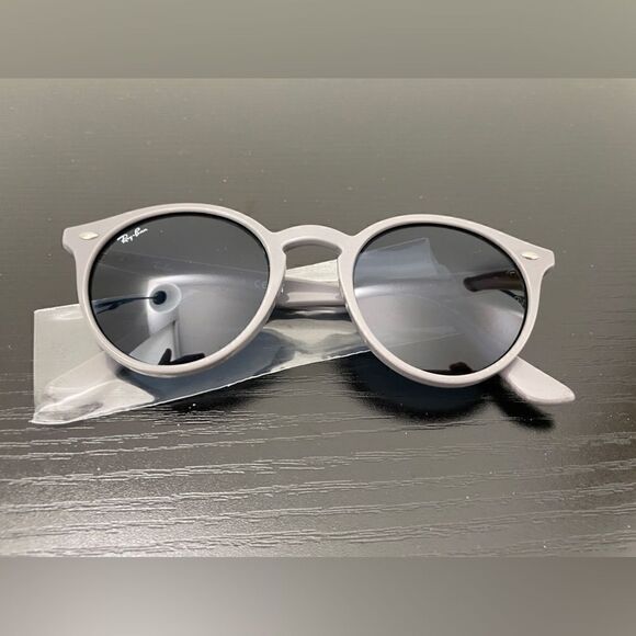 RayBan RB2180 sunglasses   - Picture 1 of 10